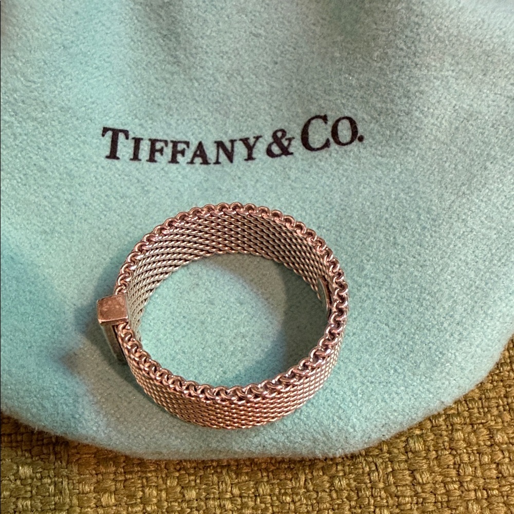 Tiffany & Co. AUTHENTIC Silver Mesh Ring with Diamond Bar - Picture 4 of 6